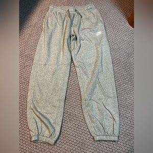 Nike. Green. Size small